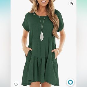 NWT Berryou dark green tiered swing summer mini dress from Amazon. Size small.